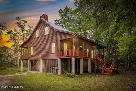 Single Family Residence in Darien GA 1525 W BLACK ISLAND Road.jpg