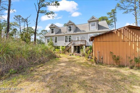 Single Family Residence in Fernandina Beach FL 94245 PALM Circle.jpg