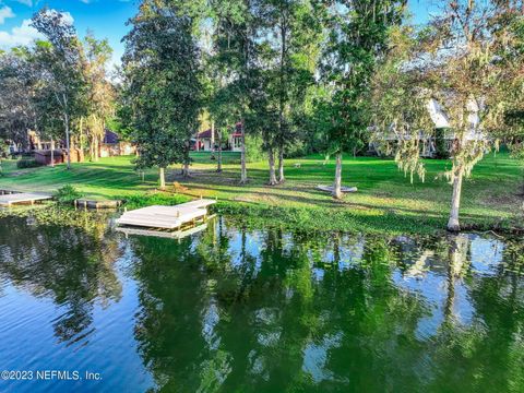 Single Family Residence in Green Cove Springs FL 1099 LAKE ASBURY Drive.jpg