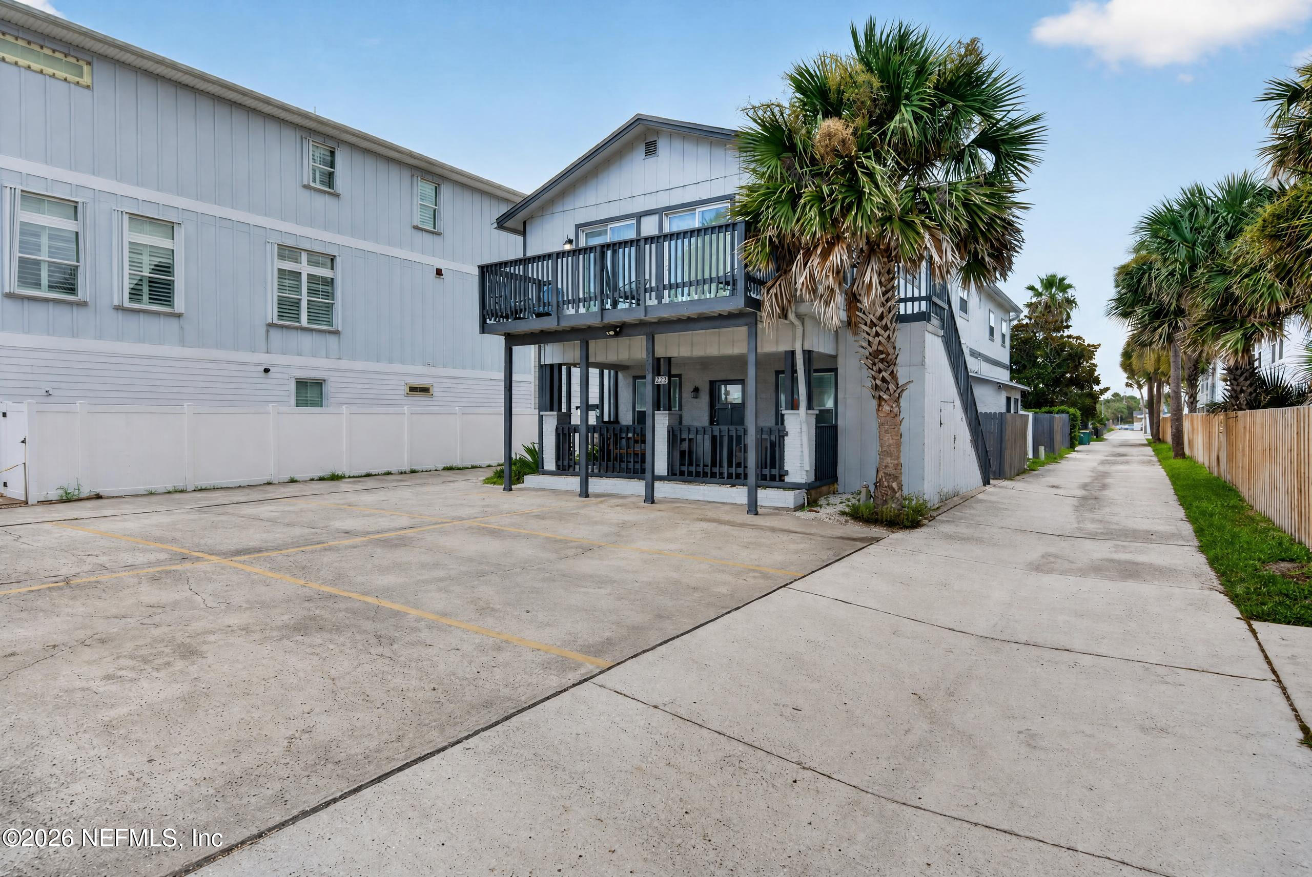 222 1 St, Jacksonville Beach, FL 32250 photo