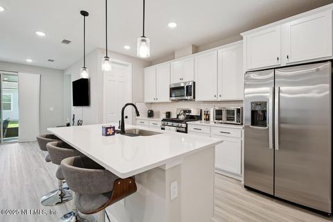 Single Family Residence in Yulee FL 75278 PLUMBAGO Trace.jpg