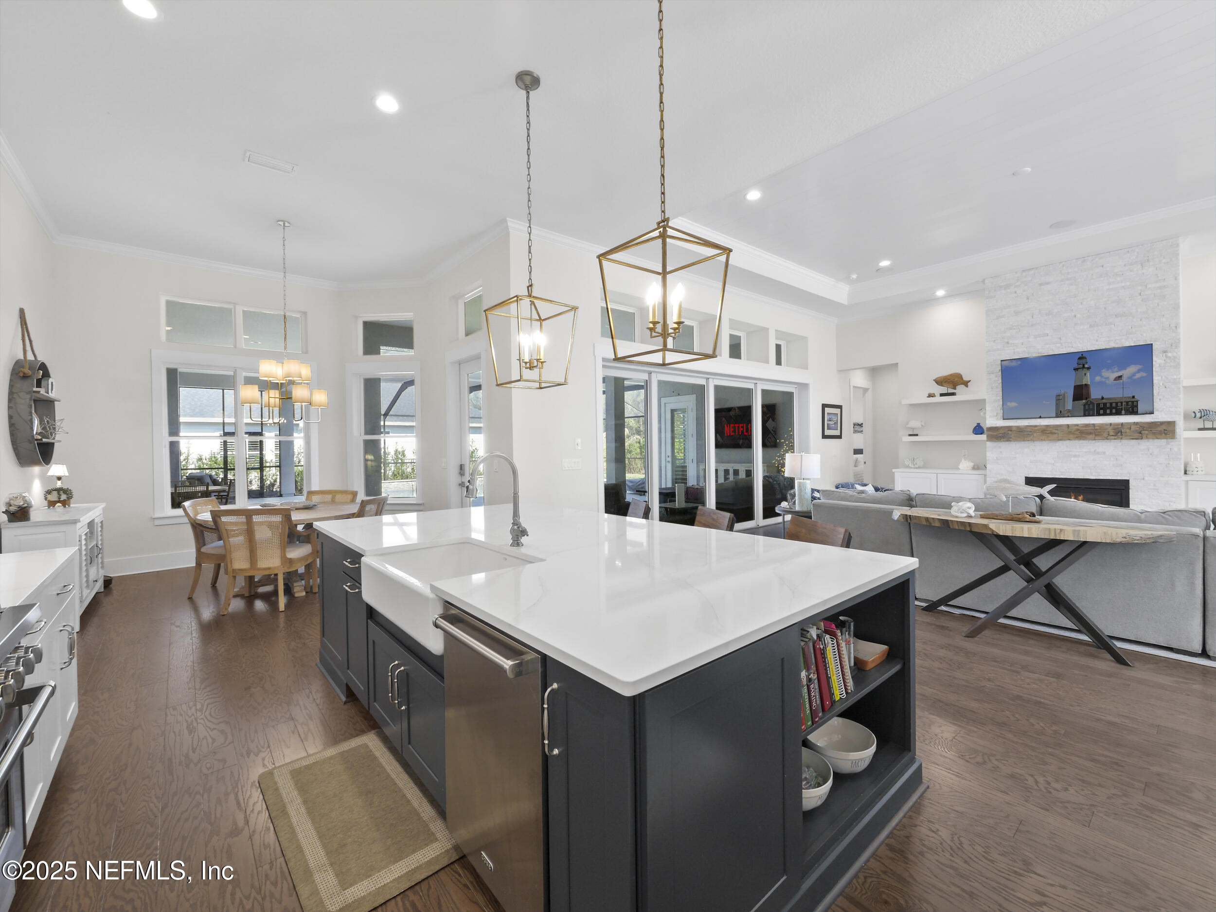 Single Family Residence in Fernandina Beach FL 95386 WILD CHERRY Drive 23.jpg