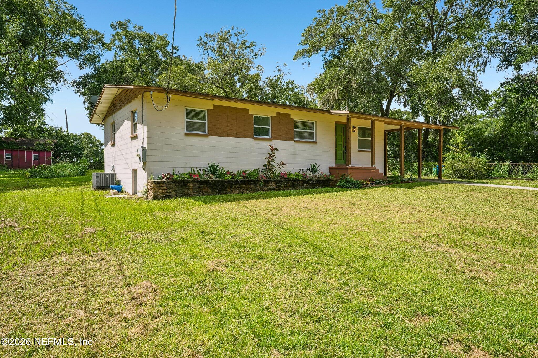 1112 Baisden Rd, Jacksonville, FL 32218 photo