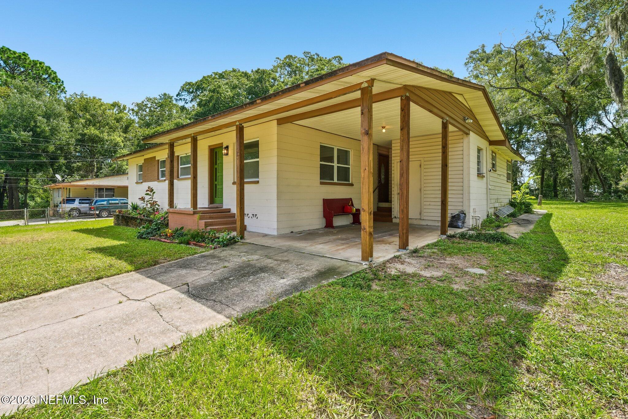 1112 Baisden Rd, Jacksonville, FL 32218 photo