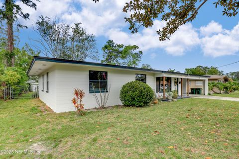 Single Family Residence in Jacksonville FL 820 MONTEGO Road 33.jpg
