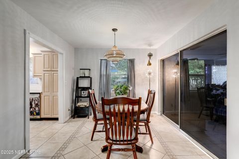 Single Family Residence in Jacksonville FL 820 MONTEGO Road 11.jpg