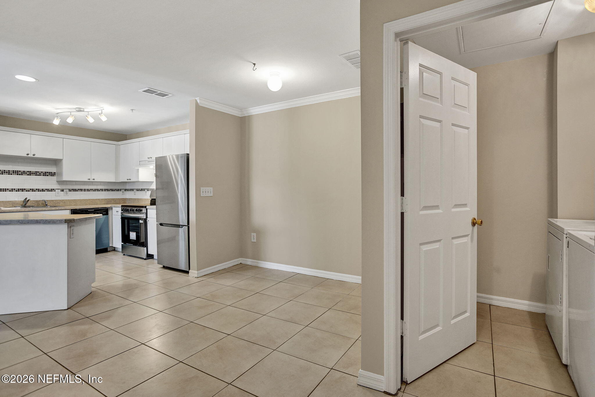 3591 Kernan Blvd #524, Jacksonville, FL 32224 photo