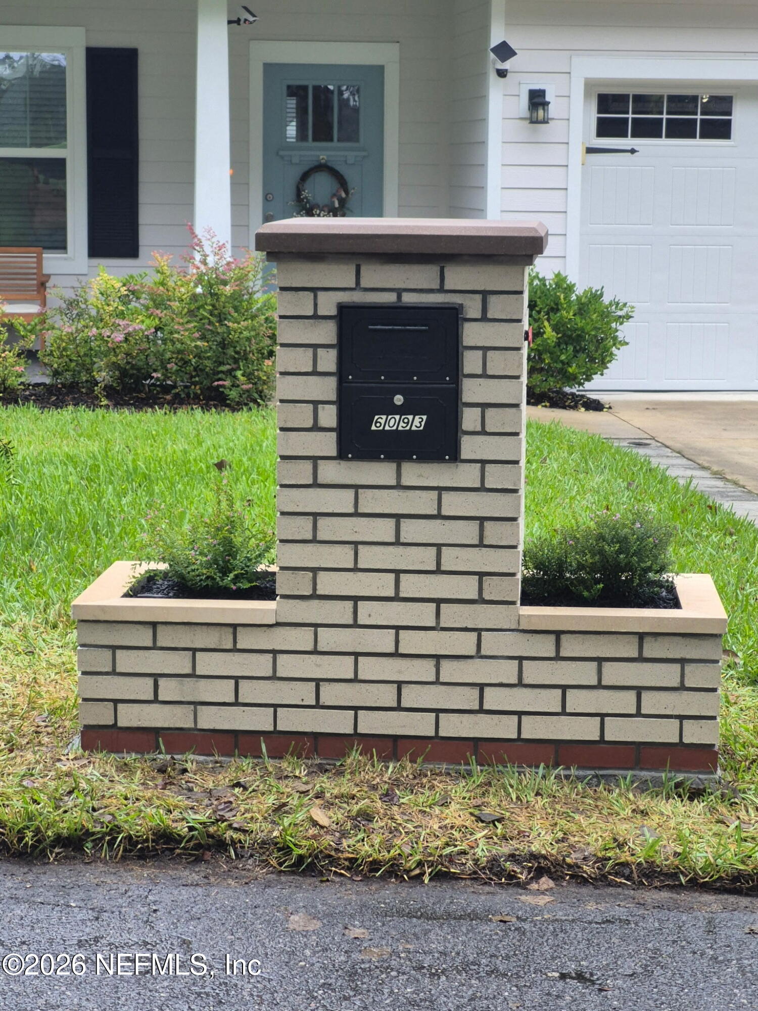 6093 Hyde Park Cir, Jacksonville, FL 32210 photo