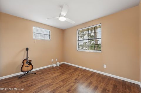 Single Family Residence in Jacksonville FL 11345 HARLAN Drive 13.jpg