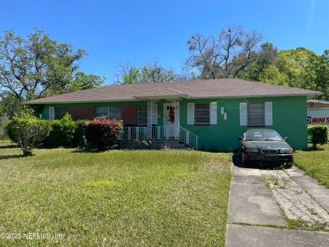 Single Family Residence in Jacksonville FL 5747 BREE Road.jpg