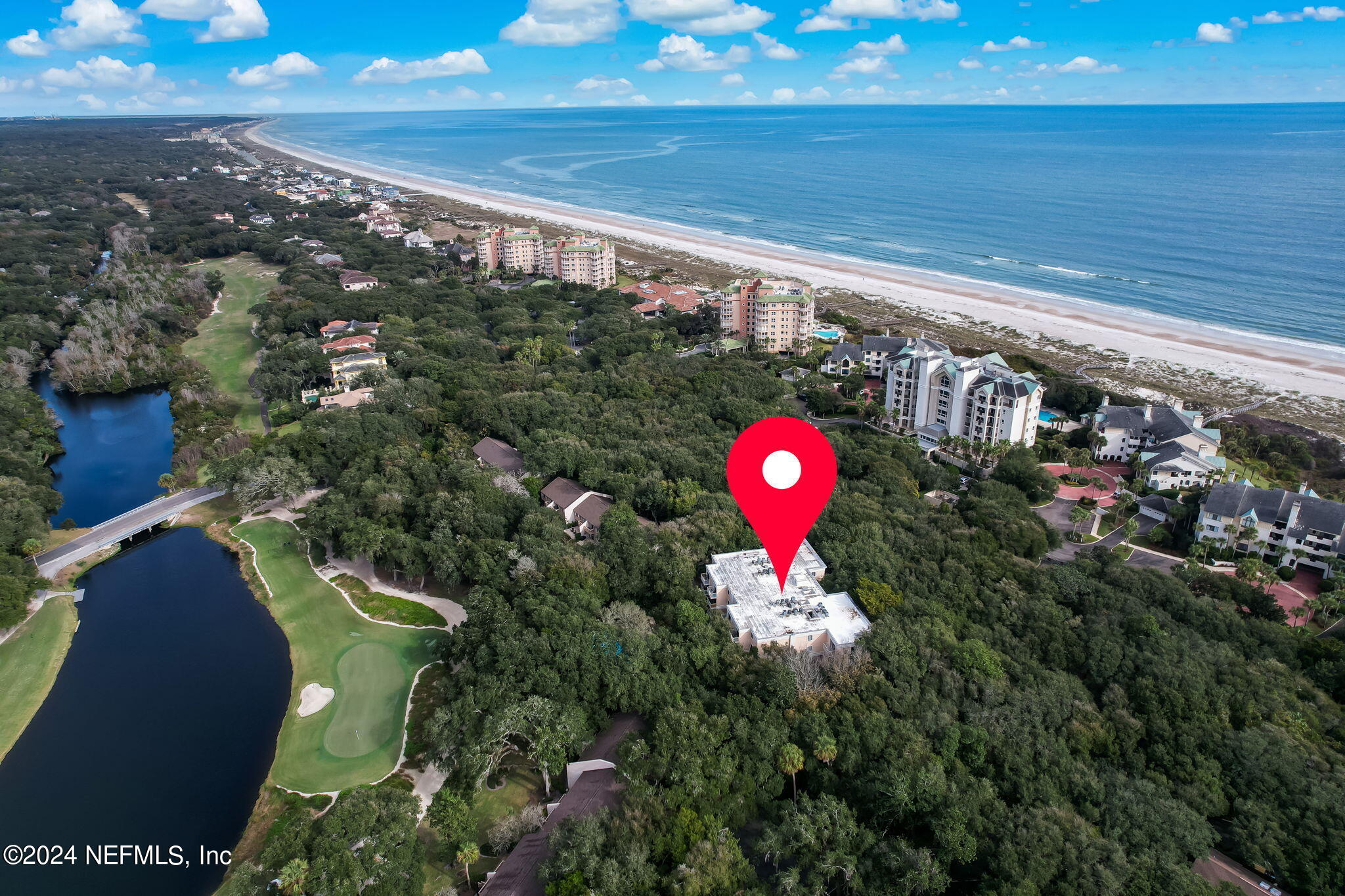 Condominium in Fernandina Beach FL 2122 BEACH WOOD Road 25.jpg