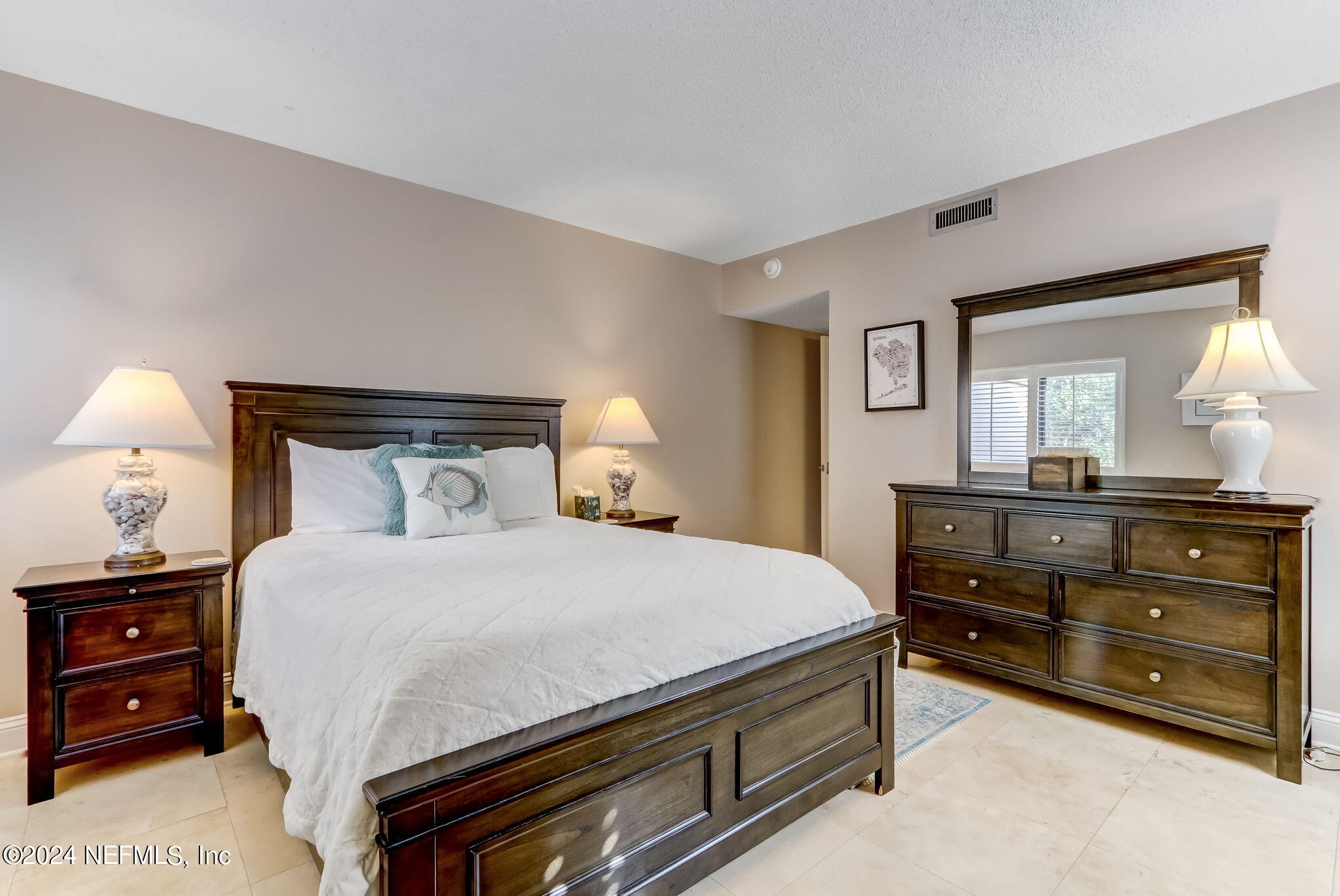 Condominium in Fernandina Beach FL 2122 BEACH WOOD Road 17.jpg