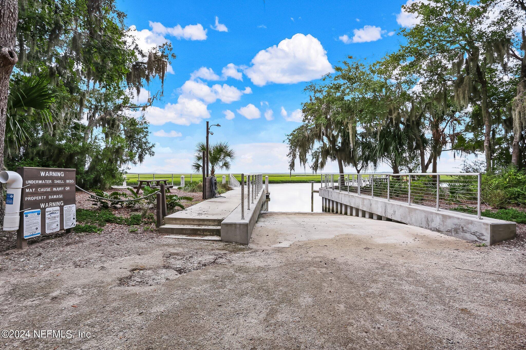 Condominium in Fernandina Beach FL 2122 BEACH WOOD Road 37.jpg