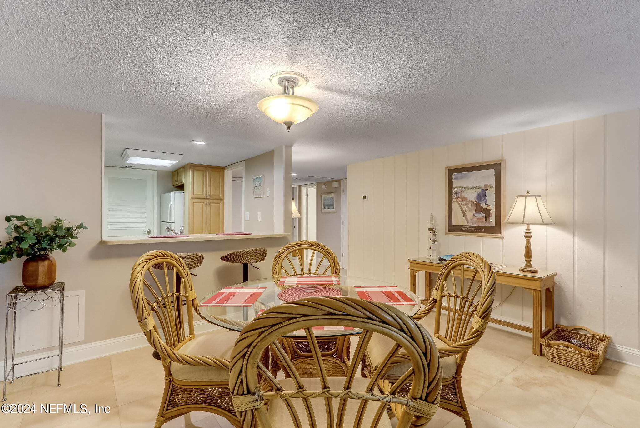 Condominium in Fernandina Beach FL 2122 BEACH WOOD Road 12.jpg