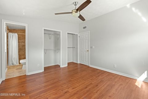 Single Family Residence in Jacksonville FL 11212 AMERICANA Lane 19.jpg