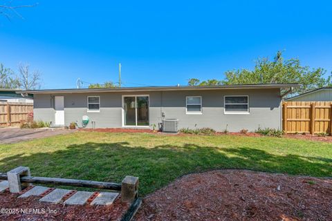 Single Family Residence in Jacksonville FL 11212 AMERICANA Lane 25.jpg