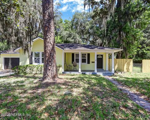 Single Family Residence in Jacksonville FL 3745 JOSE Terrace.jpg