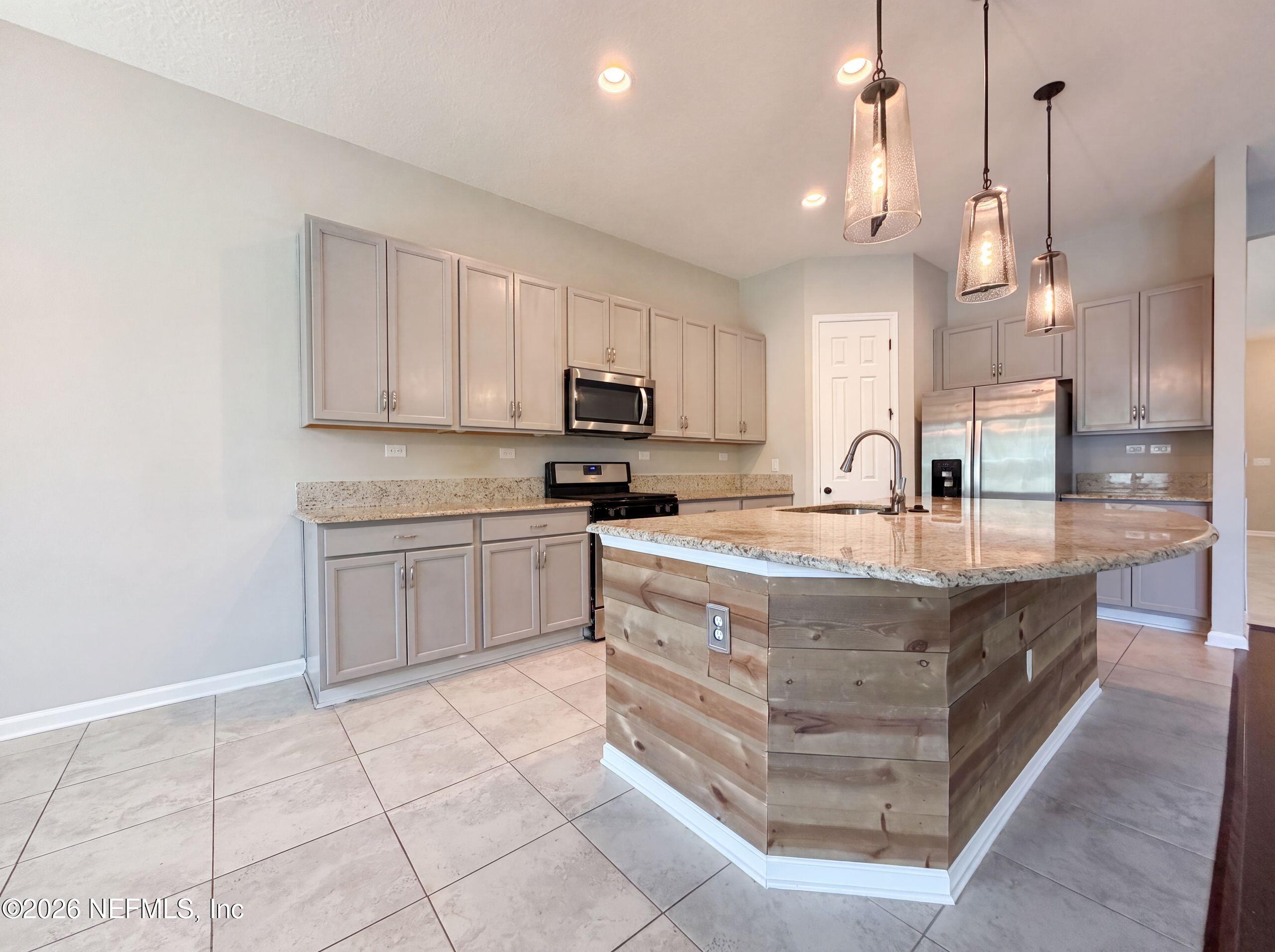 316 Willow Lake Dr, Saint Augustine, FL 32092 photo