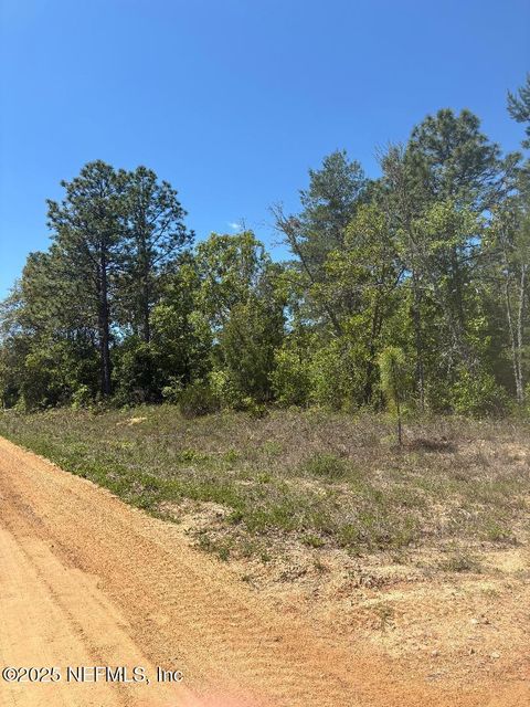 Unimproved Land in Keystone Heights FL 7690 KAIBAB Avenue.jpg