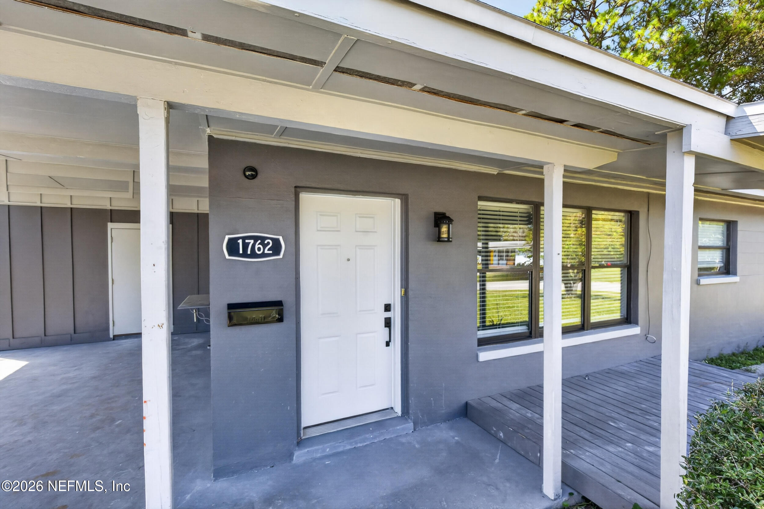 1762 Hawaii Dr, Jacksonville, FL 32246 photo