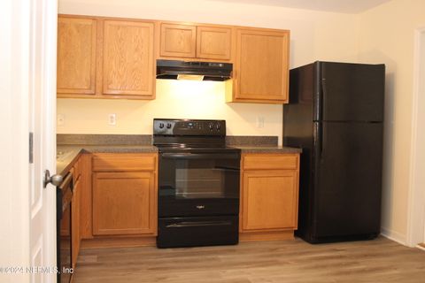 Townhouse in Jacksonville FL 7629 MELVIN Road.jpg