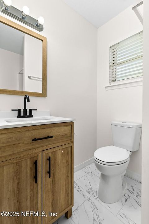Single Family Residence in Jacksonville FL 819 ACAPULCO Road 56.jpg