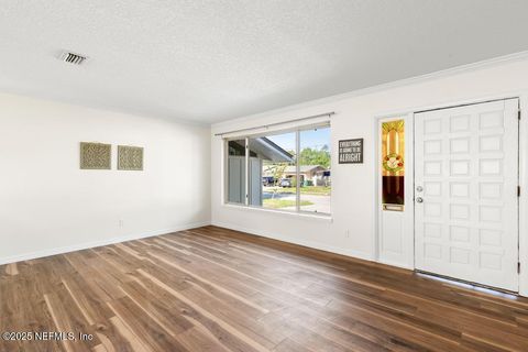 Single Family Residence in Jacksonville FL 819 ACAPULCO Road 14.jpg