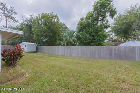 Single Family Residence in Jacksonville FL 7130 SINGAPORE Road 19.jpg
