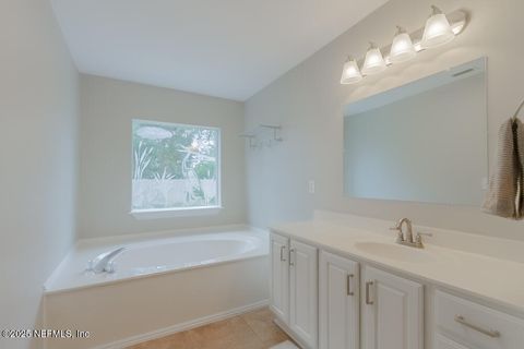 Single Family Residence in Jacksonville FL 7130 SINGAPORE Road 11.jpg