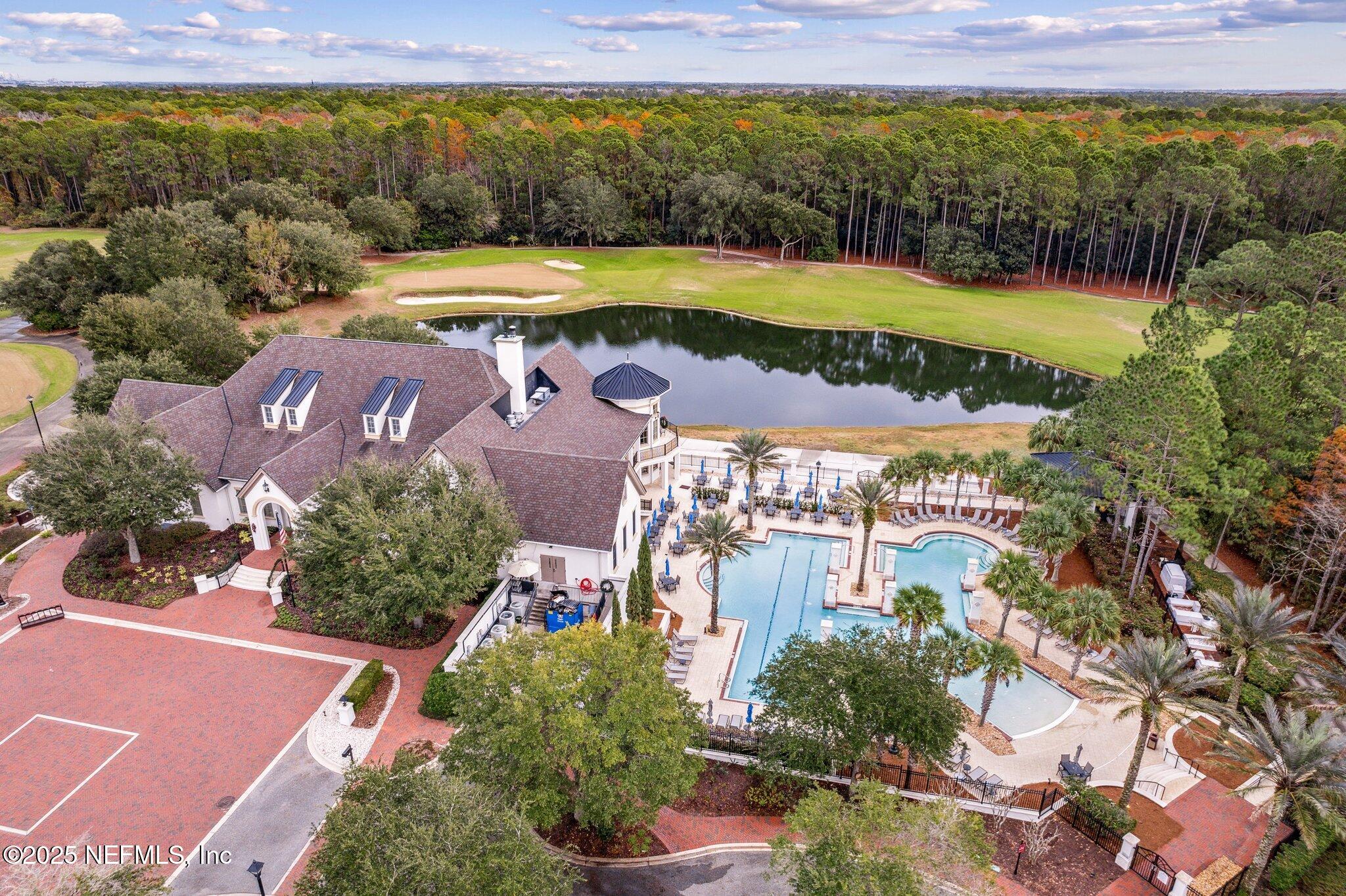 Single Family Residence in Fernandina Beach FL 95214 GOLDEN GLOW Drive 41.jpg