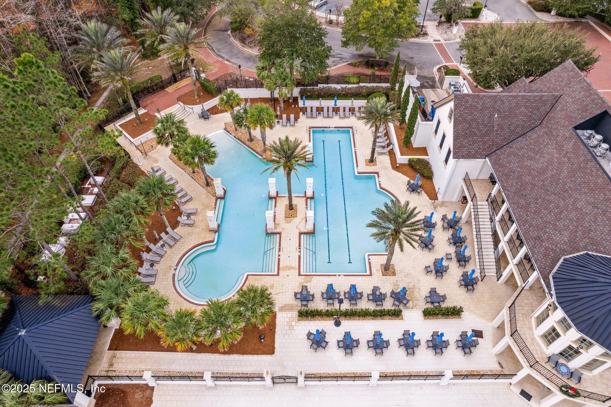 Single Family Residence in Fernandina Beach FL 95214 GOLDEN GLOW Drive 31.jpg