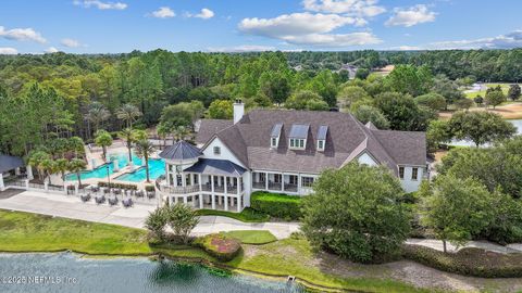 Single Family Residence in Fernandina Beach FL 95214 GOLDEN GLOW Drive 44.jpg
