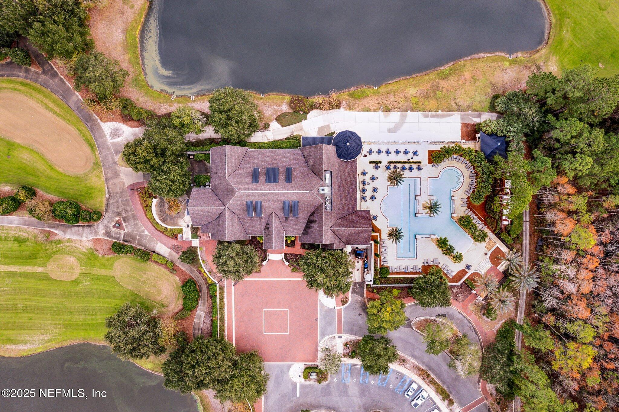 Single Family Residence in Fernandina Beach FL 95214 GOLDEN GLOW Drive 40.jpg