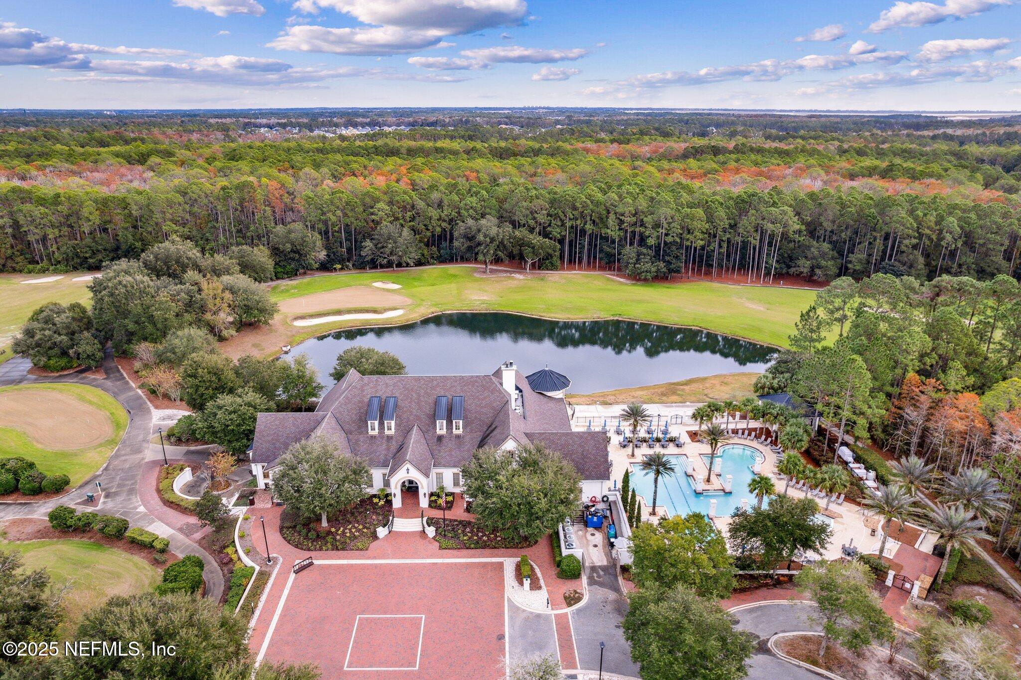 Single Family Residence in Fernandina Beach FL 95214 GOLDEN GLOW Drive 39.jpg