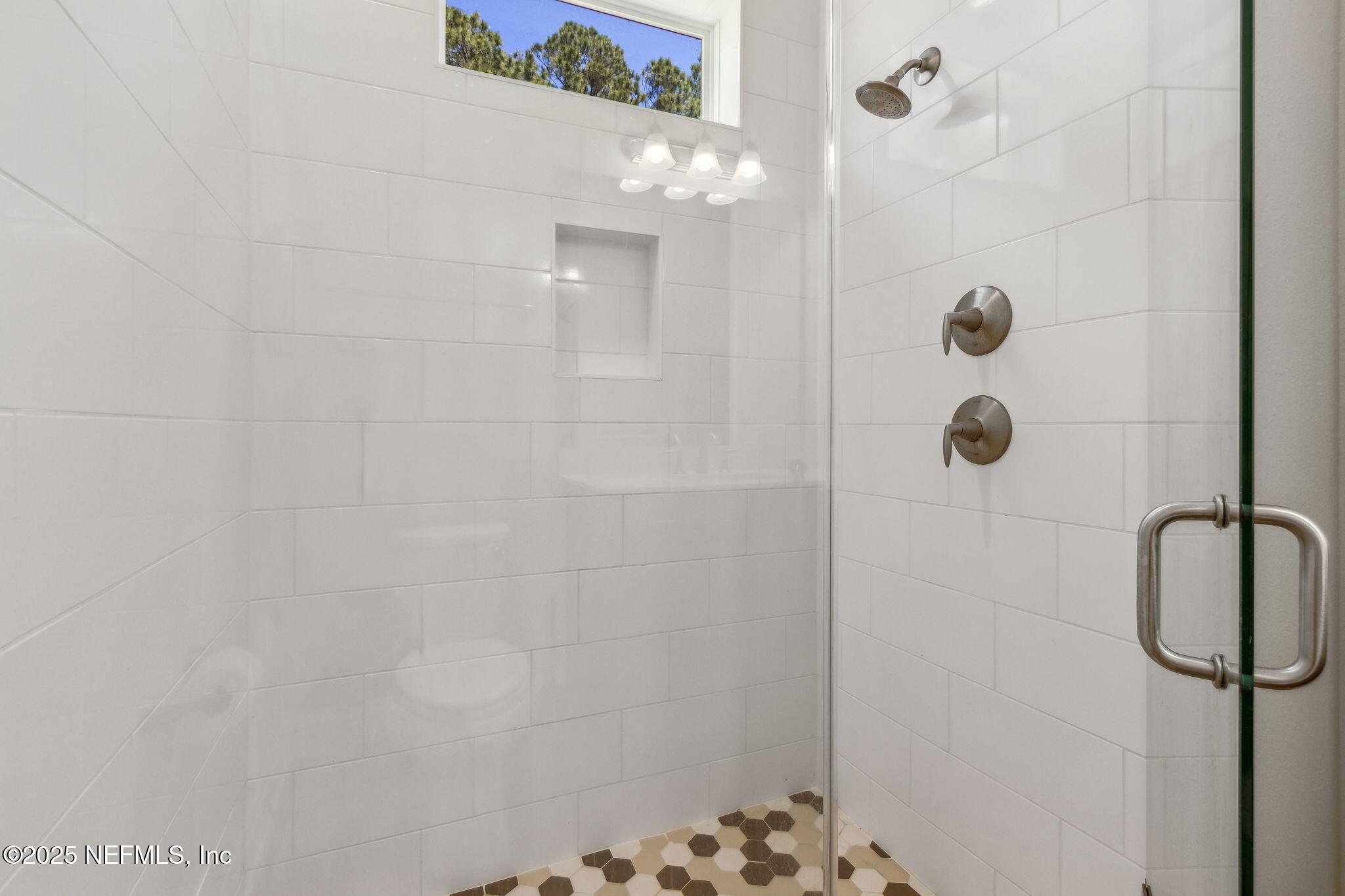 Single Family Residence in Fernandina Beach FL 95214 GOLDEN GLOW Drive 23.jpg