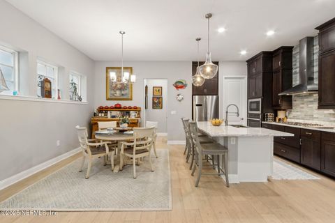 Townhouse in Fernandina Beach FL 217 BEECH Street 23.jpg