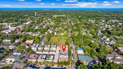 Townhouse in Fernandina Beach FL 217 BEECH Street 62.jpg