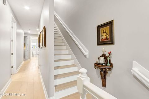 Townhouse in Fernandina Beach FL 217 BEECH Street 24.jpg