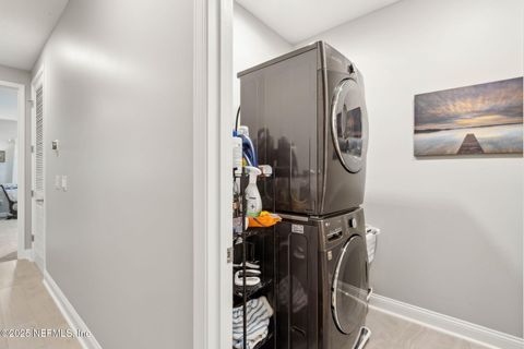 Townhouse in Fernandina Beach FL 217 BEECH Street 28.jpg