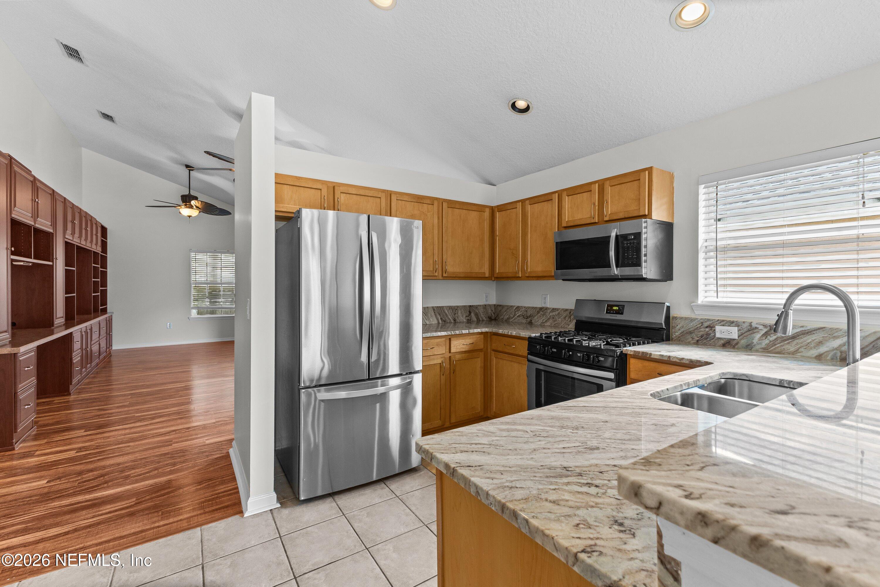 6242 Dalton Spring Ct, Jacksonville, FL 32258 photo