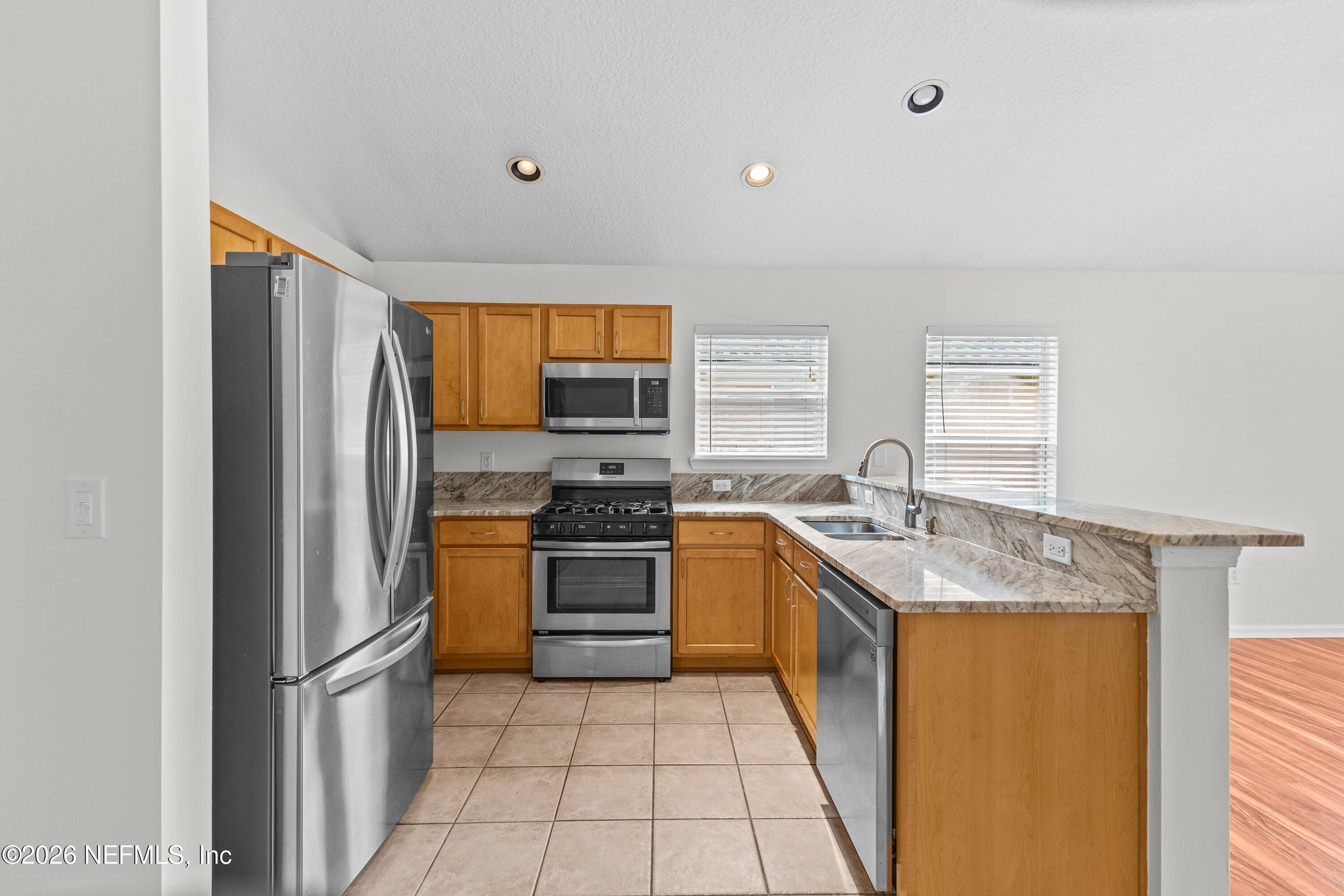 6242 Dalton Spring Ct, Jacksonville, FL 32258 photo