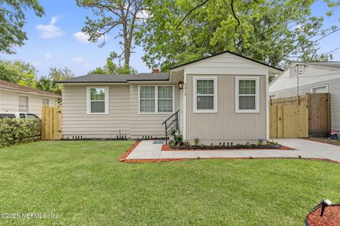 Single Family Residence in Jacksonville FL 3313 DELLWOOD Avenue.jpg
