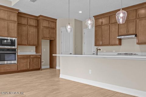 Single Family Residence in Jacksonville FL 12770 VALLETTA Street 6.jpg