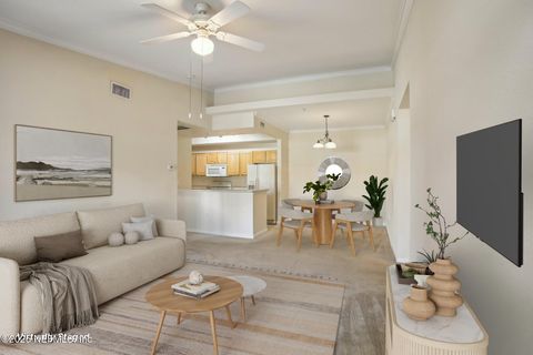 Condominium in Jacksonville FL 10075 GATE Parkway.jpg