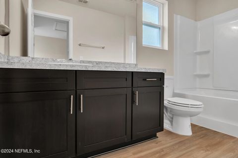 Single Family Residence in Jacksonville FL 7609 EATON Avenue 18.jpg