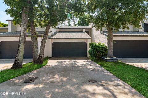 Townhouse in Jacksonville FL 1172 W ROMAINE Circle.jpg