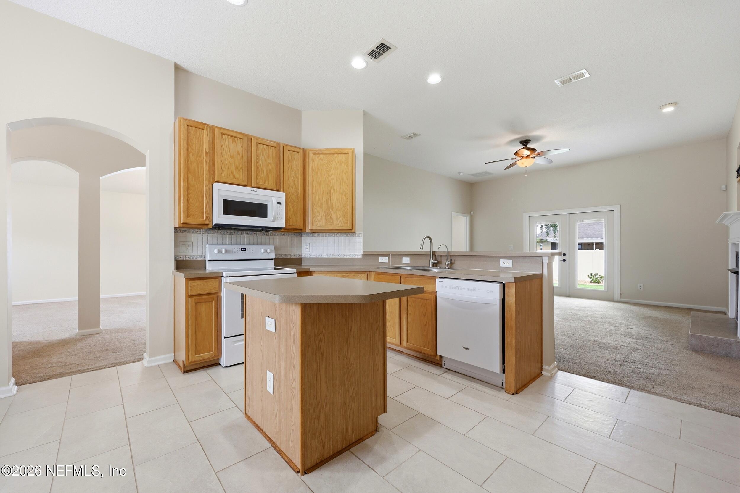 2631 Bentshire Dr, Jacksonville, FL 32246 photo