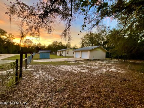 Single Family Residence in Florahome FL 600 WAKULLA Street.jpg