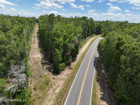 Unimproved Land in Melrose FL 0 SWAN LAKE Road 3.jpg