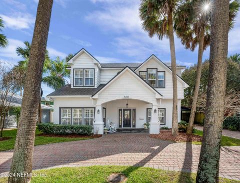 Single Family Residence in Atlantic Beach FL 320 9TH Street.jpg